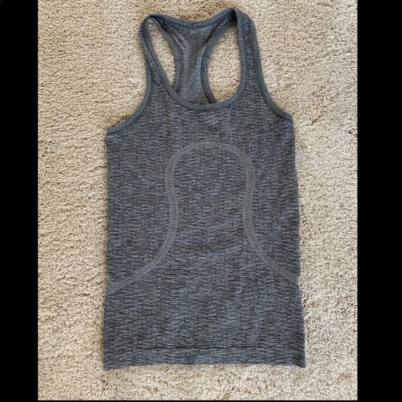 lululemon athletica Tops - Lululemon move swiftly tank in Sz-4
